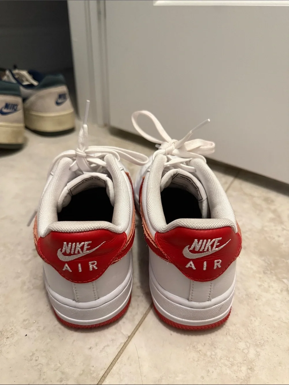 Nike Kids White Sneakers with Red Swoosh - Picture 4 of 7
